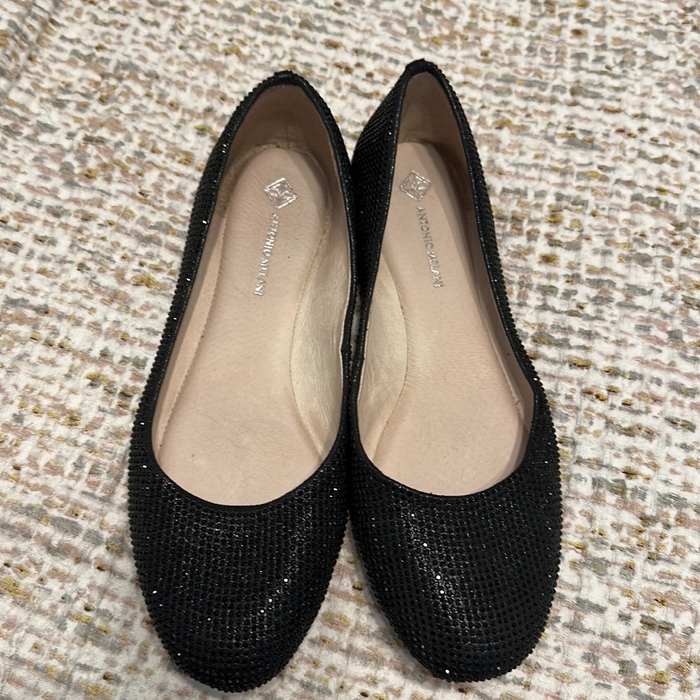 Black Antonio Melani flats